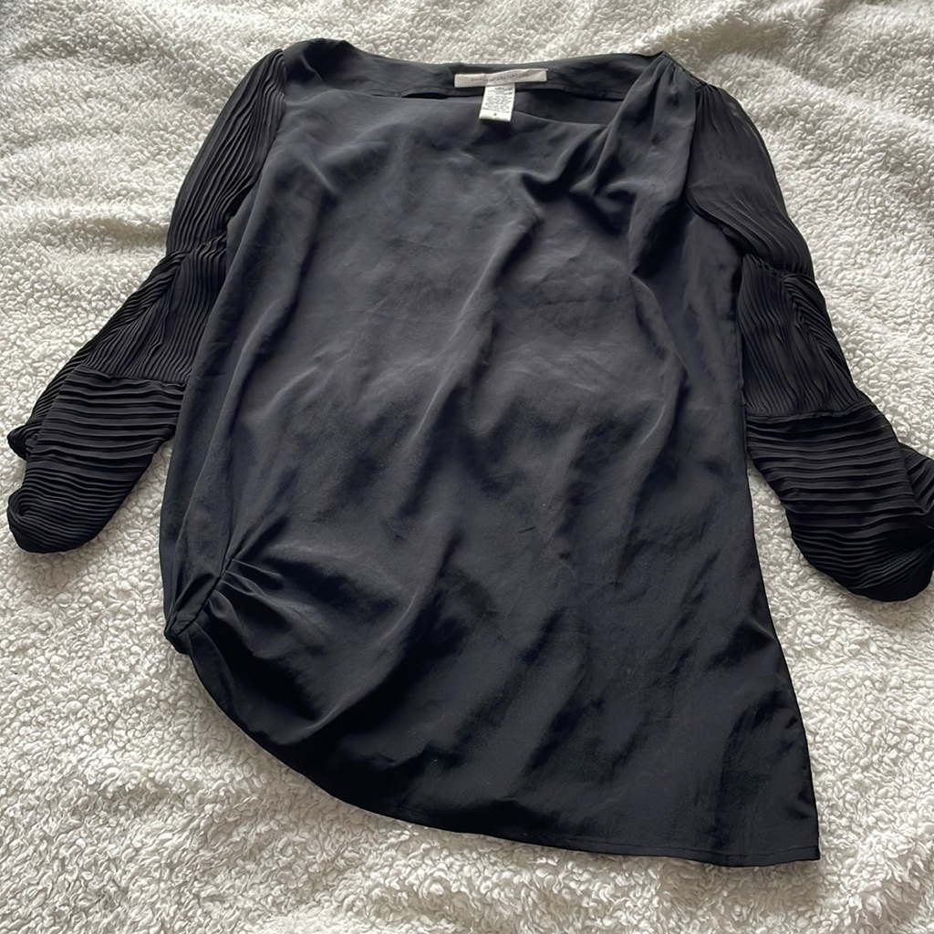 Diane Von Furstenberg Blouse Asymmetrical Square Neckline